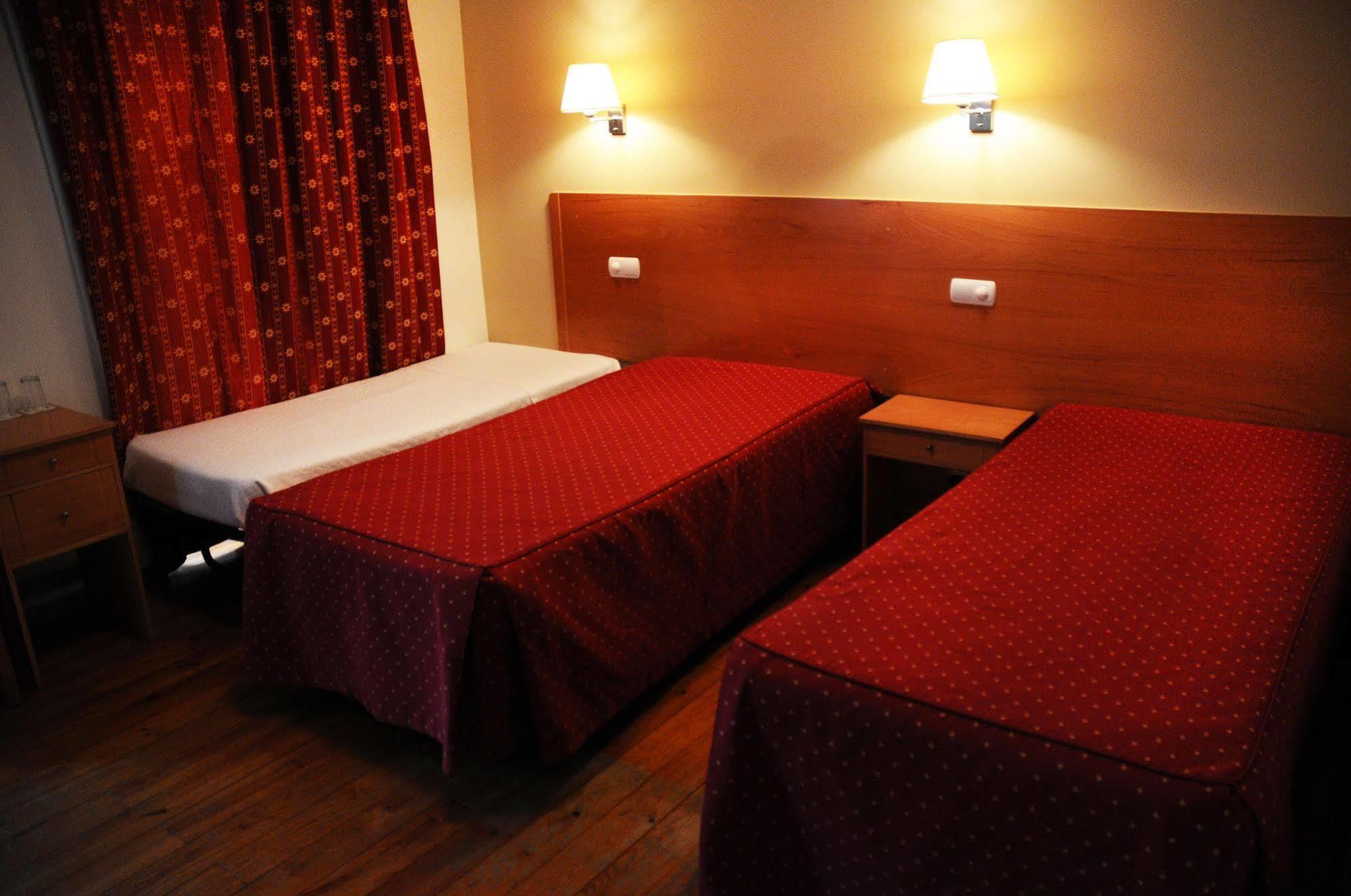 Hotel Italia Лиссабон Экстерьер фото